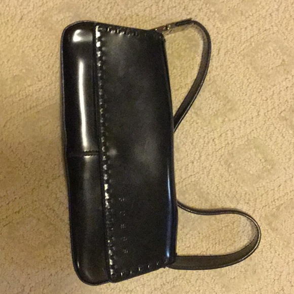 Guess hand bag - Picture 2 of 2